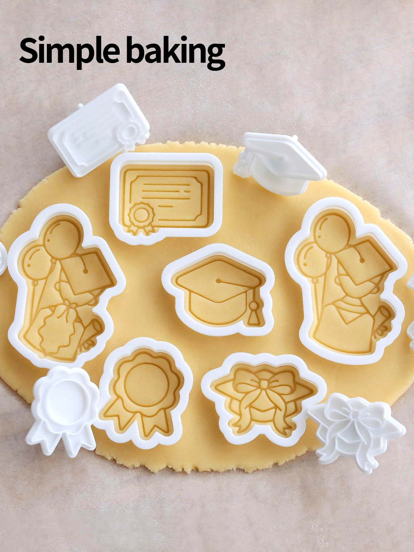 Graduation Season Cookie Cutte - огляд і ціна Kitchen Appliances For Baking