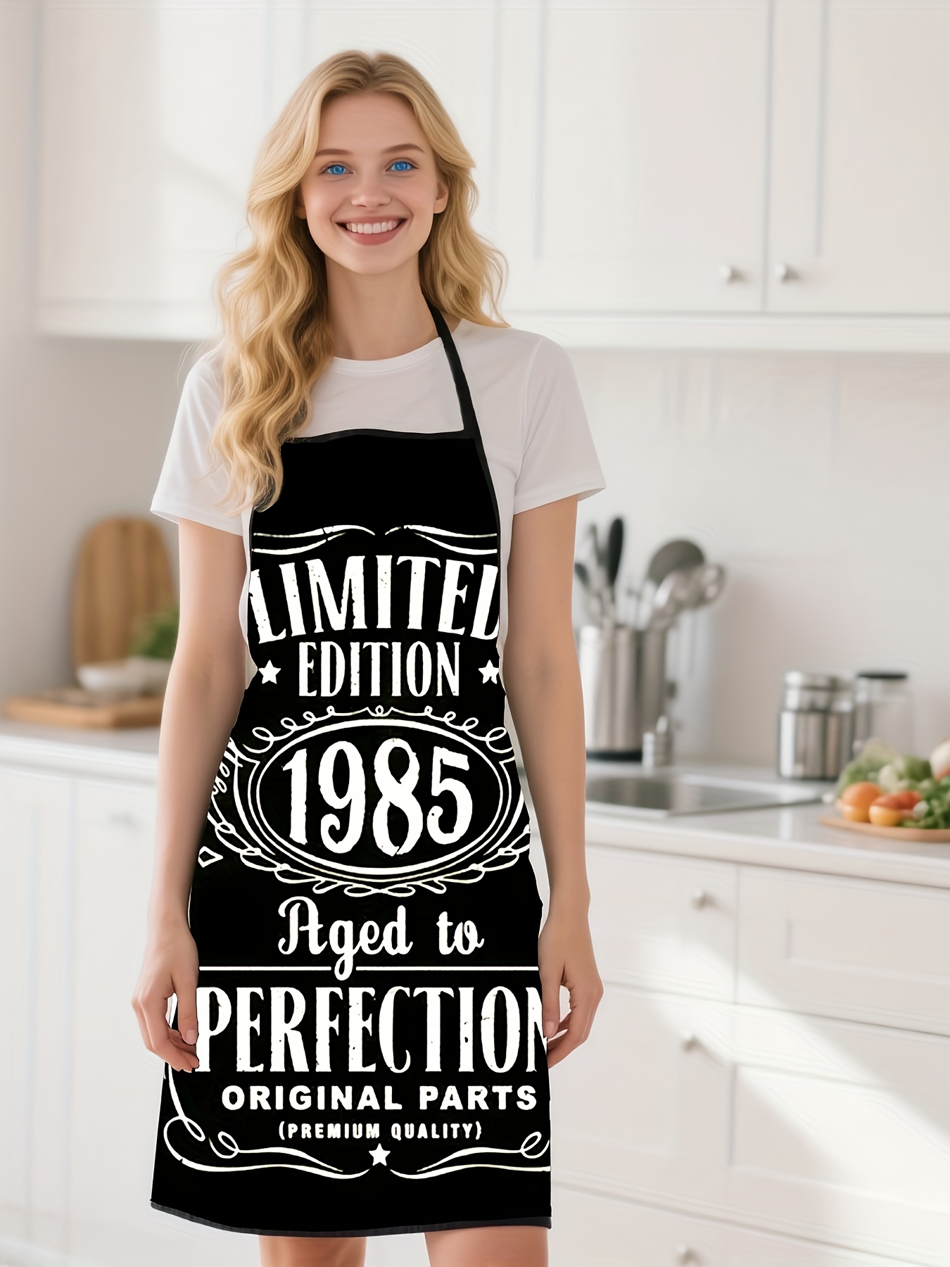 A Black Background Kitchen Apr - огляд і ціна Kitchen Baking Background